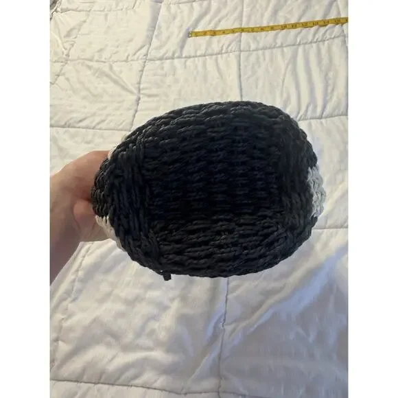 Forever 21 Black and White Checkered Raffia Straw Bucket Bag Beach Summer - Picture 6 of 8